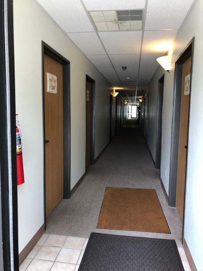 Coronado Motel & Rv Park Lindsborg 外观 照片