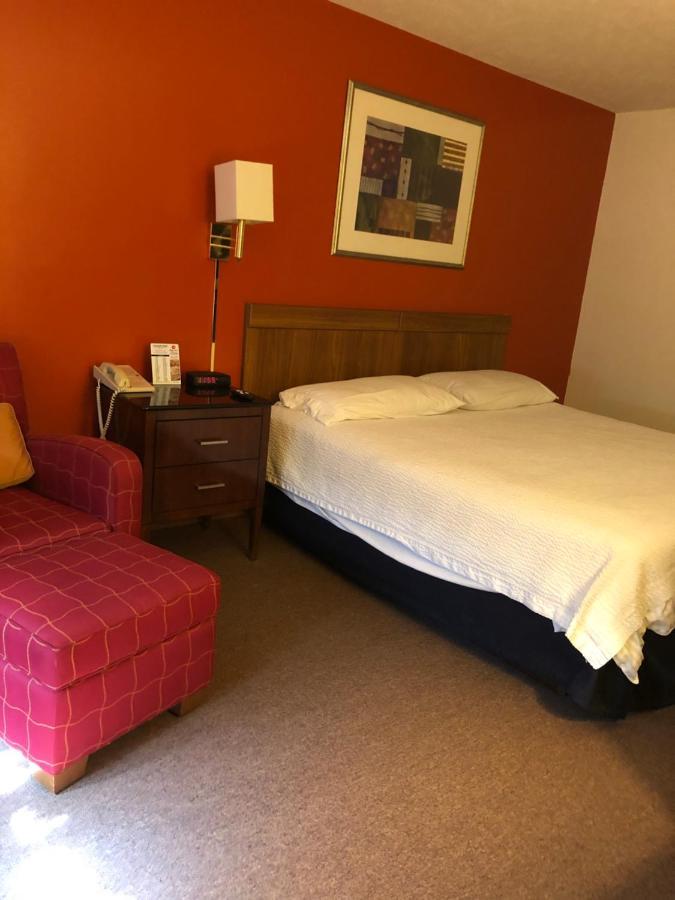 Coronado Motel & Rv Park Lindsborg 外观 照片